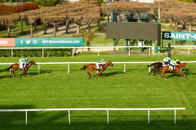 Photo d'arrivée de la course pmu PRIX DU TRIANGLE DE ROQUENCOURT à SAINT CLOUD le Vendredi 7 avril 2023