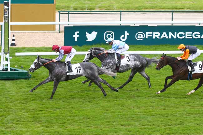 Photo d'arrivée de la course pmu GRAND HANDICAP DU PRINTEMPS à LONGCHAMP le Dimanche 30 avril 2023