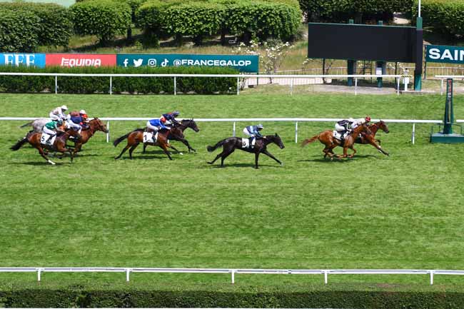 Photo d'arrivée de la course pmu PRIX ALLEE D'AMOUR à SAINT CLOUD le Mardi 6 juin 2023