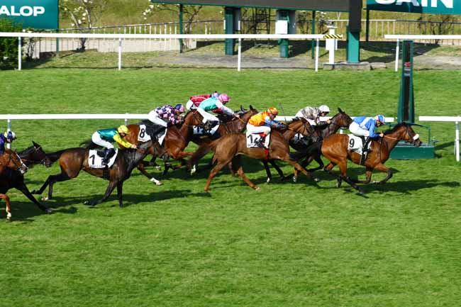 Photo d'arrivée de la course pmu PRIX TRILLION à SAINT CLOUD le Mardi 6 juin 2023