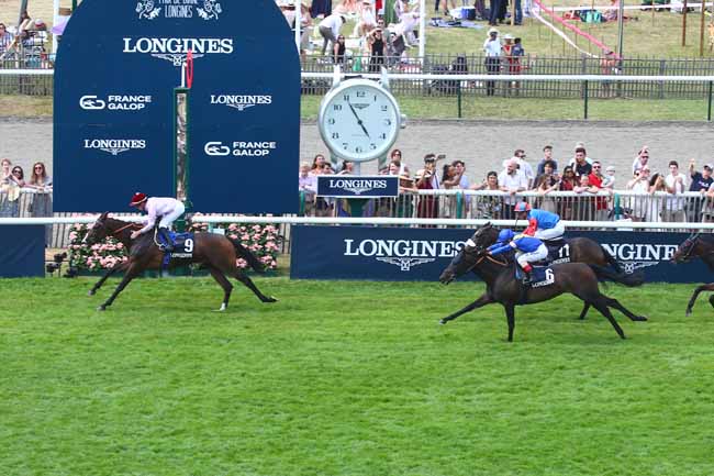 Photo d'arrivée de la course pmu PRIX PAWNEESE LONGINES - FONDS EUROPEEN DE L'ELEVAGE à CHANTILLY le Dimanche 18 juin 2023
