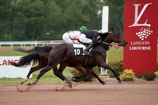 Photo d'arrivée de la course pmu PRIX BORDELAISE DE LUNETTERIE à LANGON le Mercredi 21 juin 2023