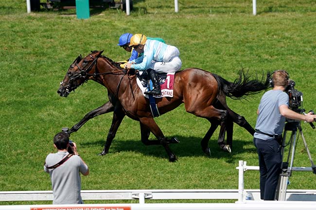 Photo d'arrivée de la course pmu PRIX WWW.ACTU.FR (PRIX D'AUBERVILLE) à CLAIREFONTAINE le Vendredi 7 juillet 2023