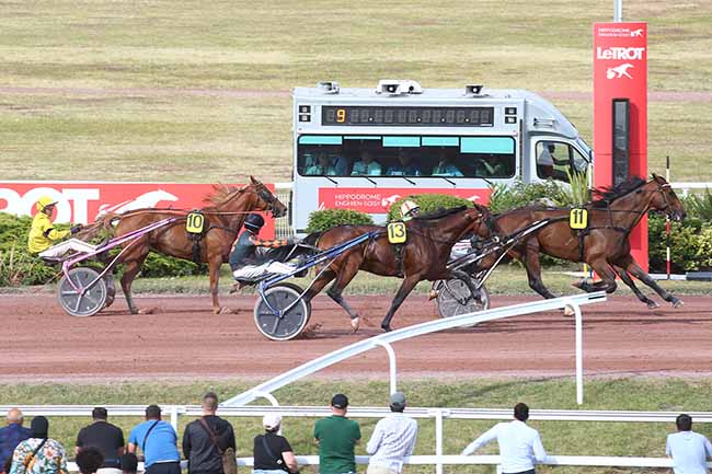 Photo d'arrivée de la course pmu PRIX DU MEDOC à ENGHIEN le Mercredi 26 juillet 2023