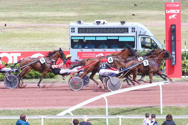 Photo d'arrivée de la course pmu PRIX ASSOCIATION NATIONALE DES TURFISTES à ENGHIEN le Samedi 29 juillet 2023