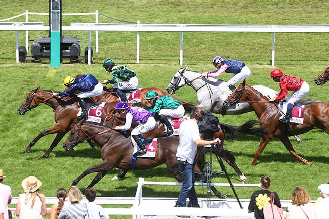 Photo d'arrivée de la course pmu PRIX MORNY MAGAZINE (PRIX DE BROCOTTES) à CLAIREFONTAINE le Samedi 29 juillet 2023