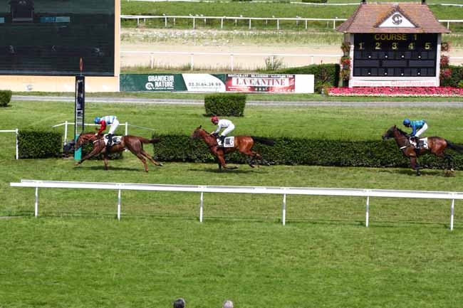 Photo d'arrivée de la course pmu PRIX #RACEANDCARE (PRIX DE L'ORBIQUET) à CLAIREFONTAINE le Lundi 7 août 2023