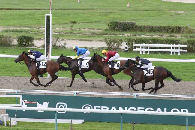 Photo d'arrivée de la course pmu PRIX NORMANDY HORSE MEET'UP à DEAUVILLE le Samedi 12 août 2023