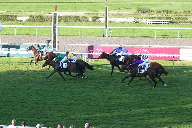 Photo d'arrivée de la course pmu PRIX FREDDY PALMER à DEAUVILLE le Jeudi 17 août 2023