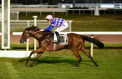 Photo d'arrivée de la course pmu PRIX DE LA BESBRE à VICHY le Lundi 21 août 2023