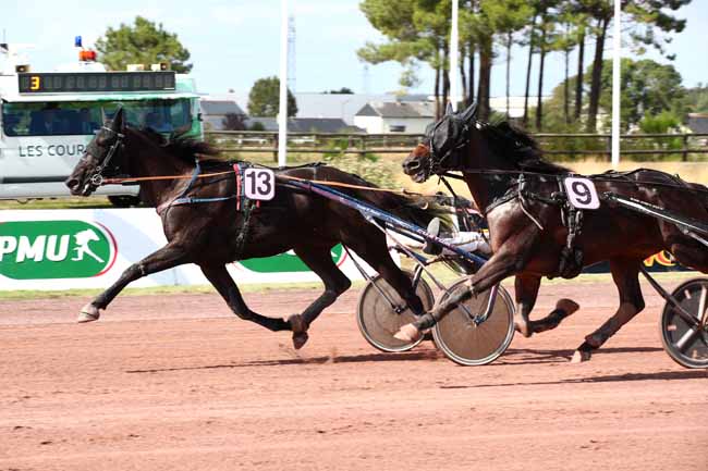 Photo d'arrivée de la course pmu PRIX DE MERAL à ANGERS le Mercredi 13 septembre 2023