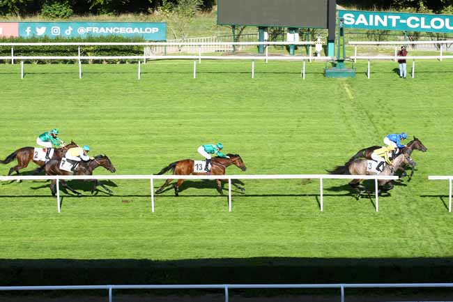 Photo d'arrivée de la course pmu DARLEY PRIX CORONATION à SAINT CLOUD le Vendredi 22 septembre 2023