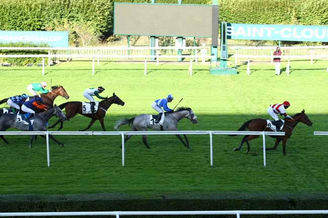Photo d'arrivée de la course pmu PRIX DE L'AVENUE MARENGO à SAINT CLOUD le Vendredi 22 septembre 2023