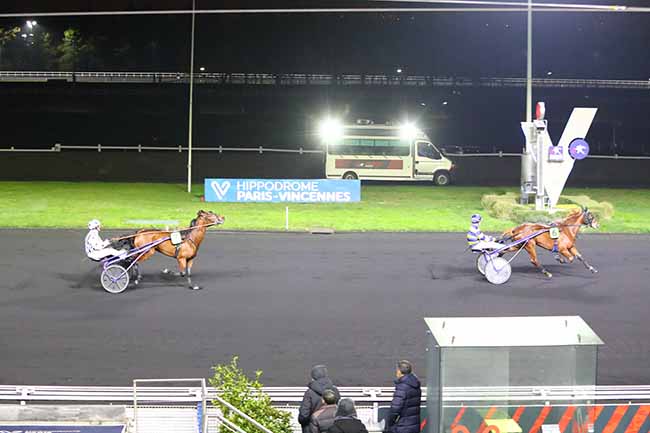 Photo d'arrivée de la course pmu PRIX DE NAUCELLES à PARIS-VINCENNES le Dimanche 14 janvier 2024