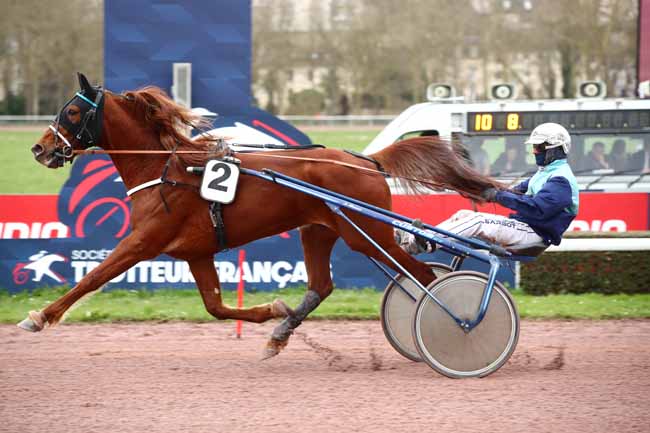 Photo d'arrivée de la course pmu PRIX DE CUSSY à CAEN le Lundi 4 mars 2024