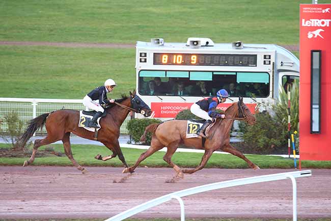 Photo d'arrivée de la course pmu PRIX DE CONTREXEVILLE à ENGHIEN le Mardi 12 mars 2024