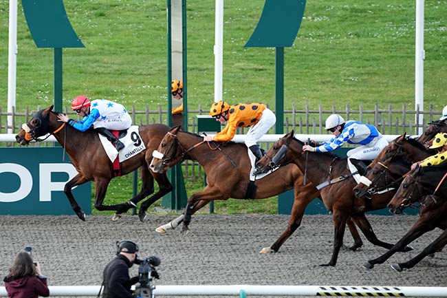 Photo d'arrivée de la course pmu PRIX DES ECURIES CANTILIENNES à CHANTILLY le Jeudi 14 mars 2024