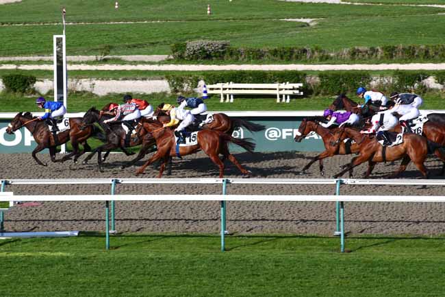 Photo d'arrivée de la course pmu PRIX DE L'OPERATION NEPTUNE à DEAUVILLE le Mardi 9 avril 2024