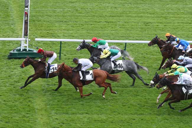 Photo d'arrivée de la course pmu PRIX DE MARLY à LONGCHAMP le Jeudi 18 avril 2024