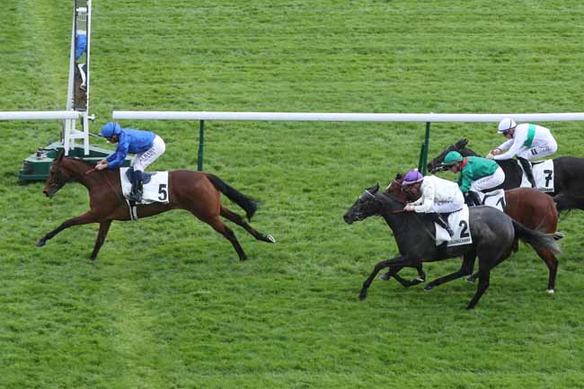Photo d'arrivée de la course pmu PRIX DU LOUVRE à LONGCHAMP le Jeudi 18 avril 2024