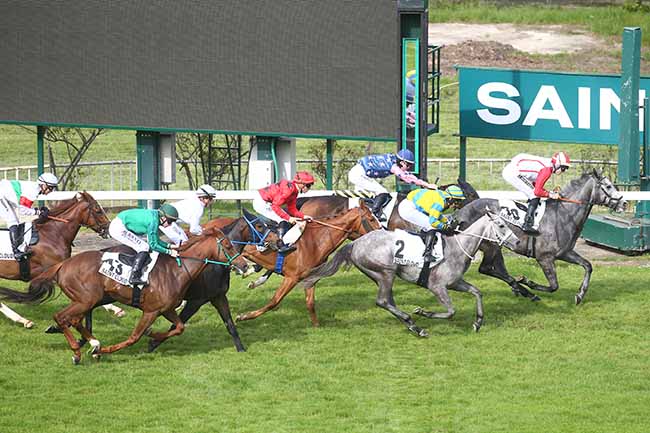 Photo d'arrivée de la course pmu PRIX DU PAVILLON DES INDES à SAINT CLOUD le Mercredi 1 mai 2024