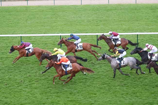 Photo d'arrivée de la course pmu PRIX DU MAIL à LONGCHAMP le Jeudi 23 mai 2024