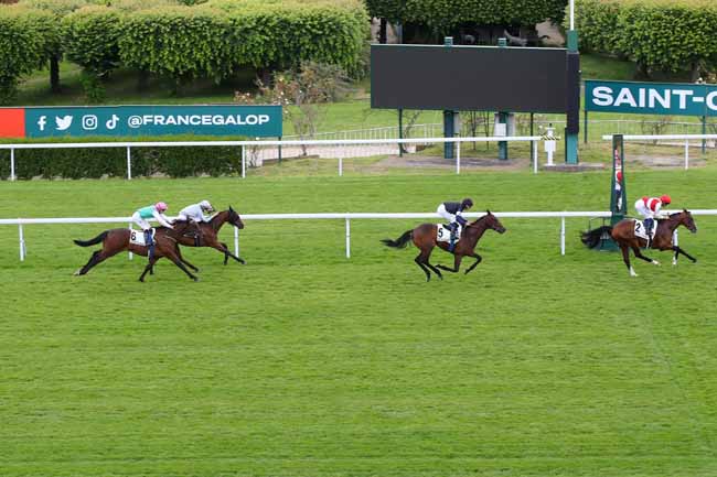 Photo d'arrivée de la course pmu PRIX CHATEAU BOUSCAUT à SAINT CLOUD le Mardi 11 juin 2024