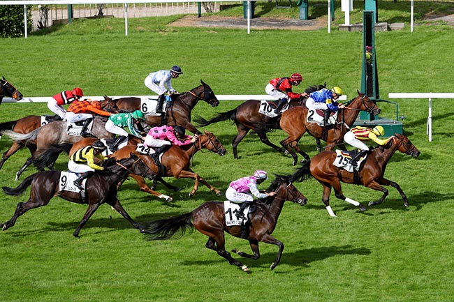 Photo d'arrivée de la course pmu PRIX CARLING à SAINT CLOUD le Lundi 17 juin 2024