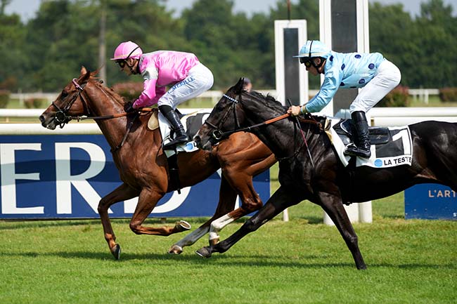 Photo d'arrivée de la course pmu PRIX HOTEL ZENITUDE BASSIN D'ARCACHON à LA TESTE DE BUCH le Jeudi 27 juin 2024