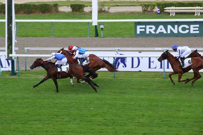 Photo d'arrivée de la course pmu PRIX ROLAND DE CHAMBURE à DEAUVILLE le Dimanche 7 juillet 2024