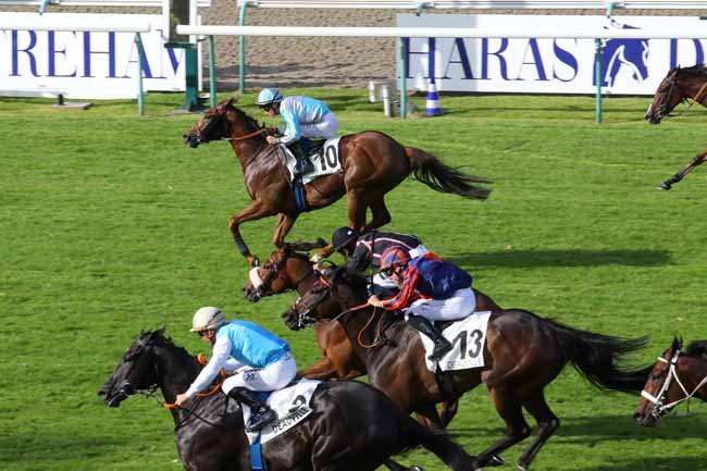 Photo d'arrivée de la course pmu PRIX DE LA FONTAINE MORNY à DEAUVILLE le Dimanche 7 juillet 2024