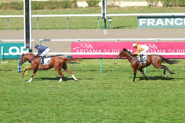 Photo d'arrivée de la course pmu PRIX GUILLAUME D'ORNANO à DEAUVILLE le Jeudi 15 août 2024