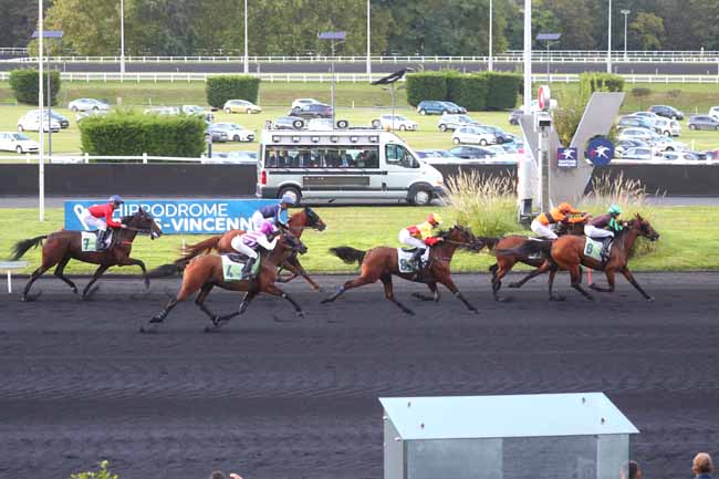 Photo d'arrivée de la course pmu PRIX DE DORMANS à PARIS-VINCENNES le Samedi 14 septembre 2024