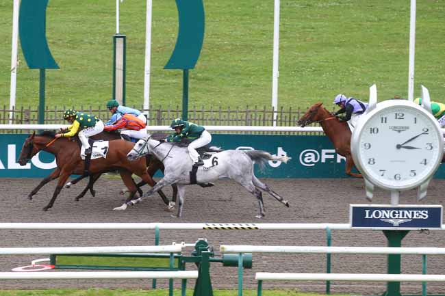 Photo d'arrivée de la course pmu PRIX DE CINQUEUX à CHANTILLY le Jeudi 26 septembre 2024
