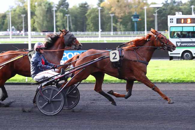 Photo d'arrivée de la course pmu PRIX ALEXANDRA à PARIS-VINCENNES le Vendredi 27 septembre 2024