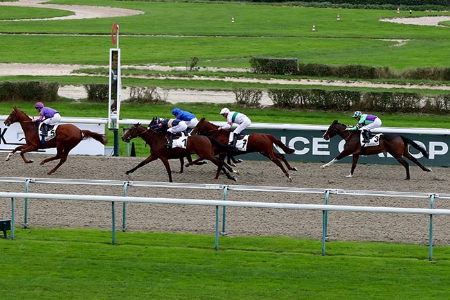 Photo d'arrivée de la course pmu PRIX DE L'EPINAY à DEAUVILLE le Dimanche 3 novembre 2024