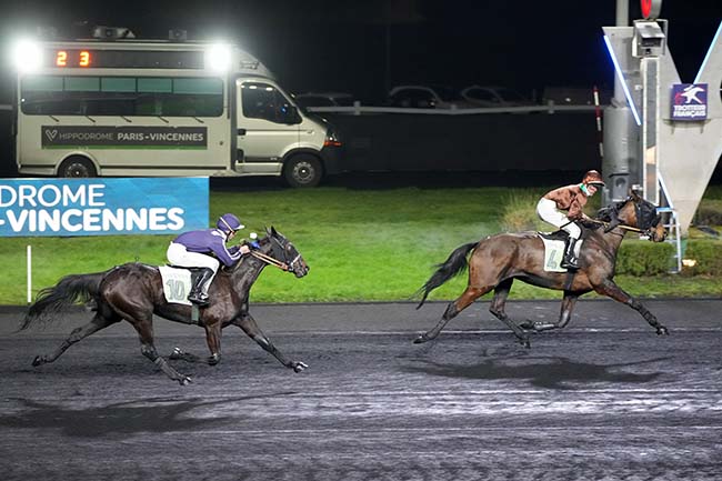 Photo d'arrivée de la course pmu PRIX DE PONT-A-MOUSSON à PARIS-VINCENNES le Mercredi 15 janvier 2025