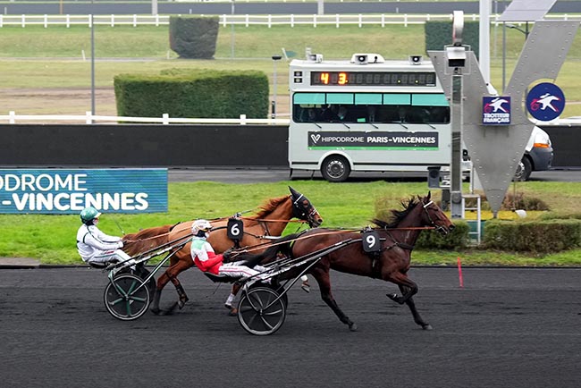 Photo d'arrivée de la course pmu PRIX DE MAISONS-LAFFITTE à PARIS-VINCENNES le Samedi 18 janvier 2025