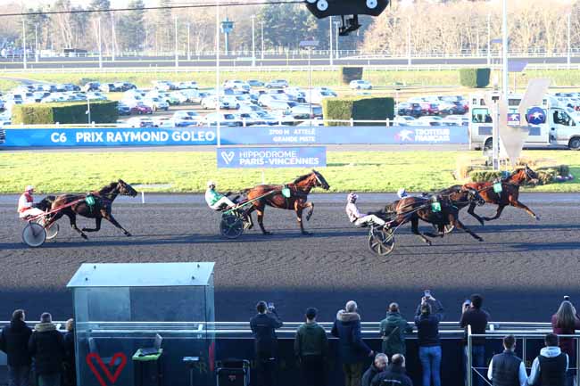 Photo d'arrivée de la course pmu PRIX RAYMOND GOLEO à PARIS-VINCENNES le Dimanche 2 février 2025