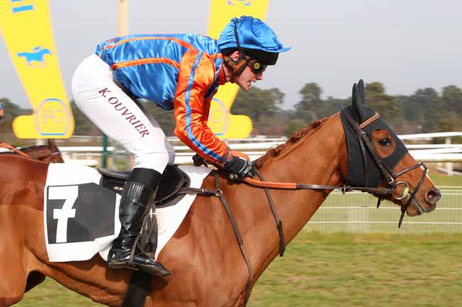 Photo d'arrivée de la course pmu PRIX DE LA SOCIETE DES COURSES DE CRAON à FONTAINEBLEAU le Mercredi 19 février 2025