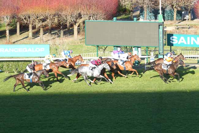 Photo d'arrivée de la course pmu PRIX DE PROVENCE à SAINT CLOUD le Jeudi 6 mars 2025