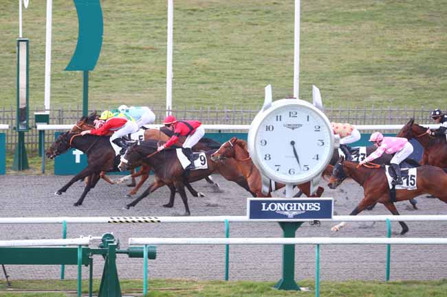 Photo d'arrivée de la course pmu PRIX DU VALMONDOIS à CHANTILLY le Jeudi 13 mars 2025