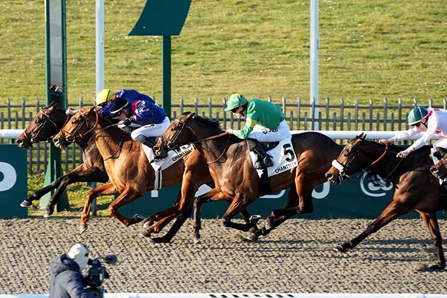 Photo d'arrivée de la course pmu PRIX DE MAREIL-EN-FRANCE à CHANTILLY le Lundi 17 mars 2025
