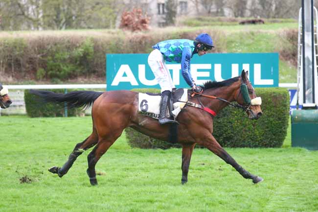 Arrivée quinté pmu PRIX LUTTEUR III à AUTEUIL