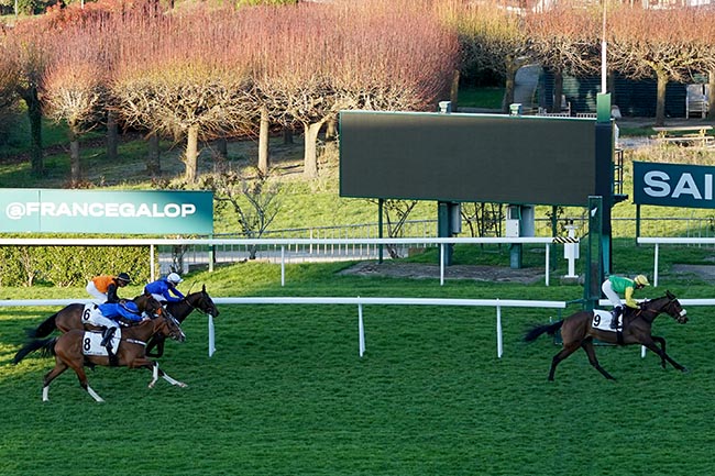 Photo d'arrivée de la course pmu PRIX BANGO à SAINT CLOUD le Samedi 29 mars 2025