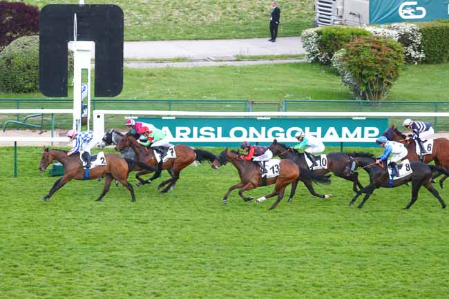 Photo d'arrivée de la course pmu PRIX DE GLATIGNY à LONGCHAMP le Dimanche 27 avril 2025