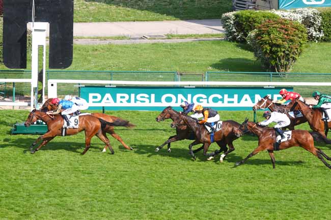 Photo d'arrivée de la course pmu PRIX MAURICE ZILBER à LONGCHAMP le Dimanche 27 avril 2025
