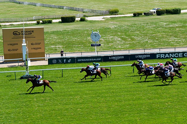 Arrivée quinté pmu PRIX DU PORT AU FOUIN à LONGCHAMP