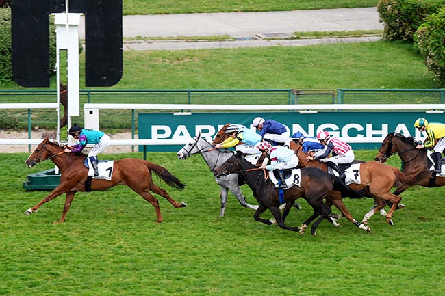 Photo d'arrivée de la course pmu PRIX DU PASSAGE SAINT-ANNE à LONGCHAMP le Jeudi 15 mai 2025