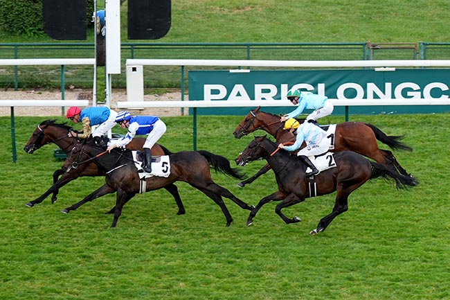 Photo d'arrivée de la course pmu PRIX DE PONTARME à LONGCHAMP le Jeudi 15 mai 2025